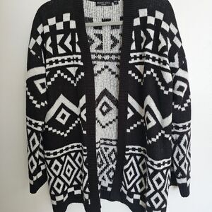Brave Soul Black and White Geometric Cardigan
